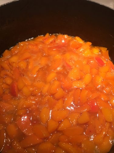 apricot_jam_cooking
